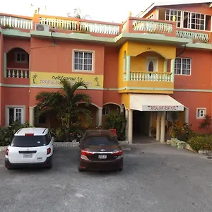 *** Hotel Tropical Court Jamaica